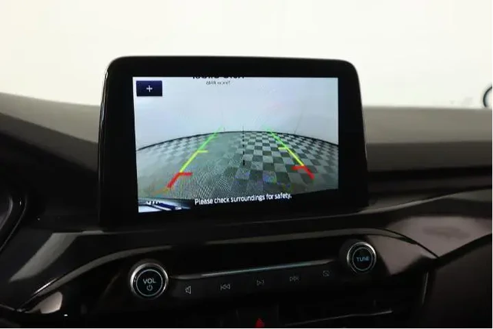 $25026 : Ford Escape 2025 ST-Line 4dr image 6