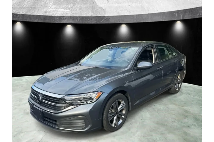 $16585 : Volkswagen Jetta 2024 SE 4dr image 1