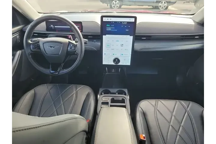 $28990 : Ford Mustang Mach-E 2025 Sel image 7