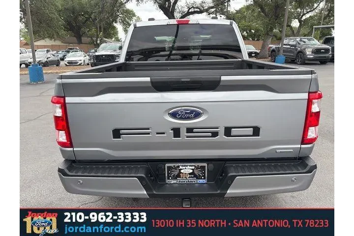 $33358 : Ford F-150 2023 4x2 XL 4dr S image 7