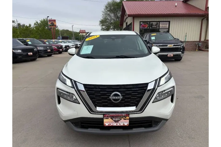 $14950 : 2023 Rogue SV image 3