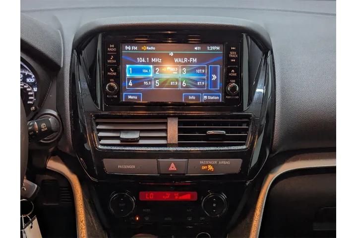 $25997 : Mitsubishi Eclipse Cross 202 image 9