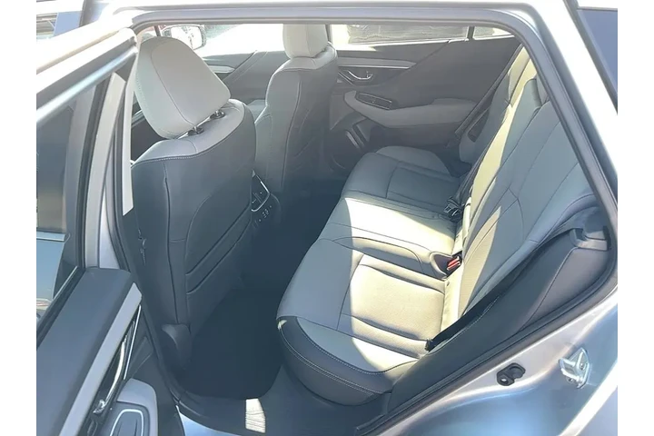 $33997 : 2024 Outback Limited XT image 10