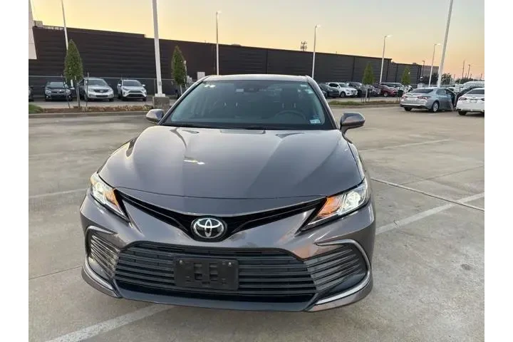 $25000 : Toyota Camry 2022 LE 4dr Sed image 4