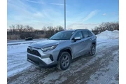 $31995 : Toyota RAV4 2025 AWD XLE 4dr thumbnail