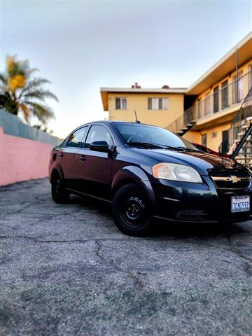 $2300 : Chevrolet Aveo lt 2010 image 9