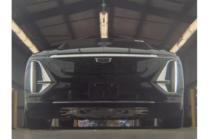 $32990 : Cadillac LYRIQ 2024 Tech 4dr image 3