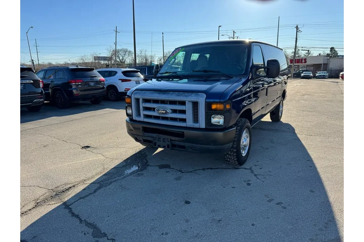 $8980 : 2013 Econoline Cargo Van E-25 image 6