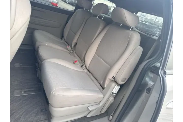 $12977 : Kia Sedona 2017 LX 4dr Mini- image 10