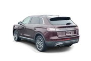 $26995 : Lincoln Nautilus 2020 AWD Re thumbnail