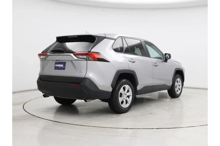 $26998 : Toyota RAV4 2024 AWD LE 4dr image 8