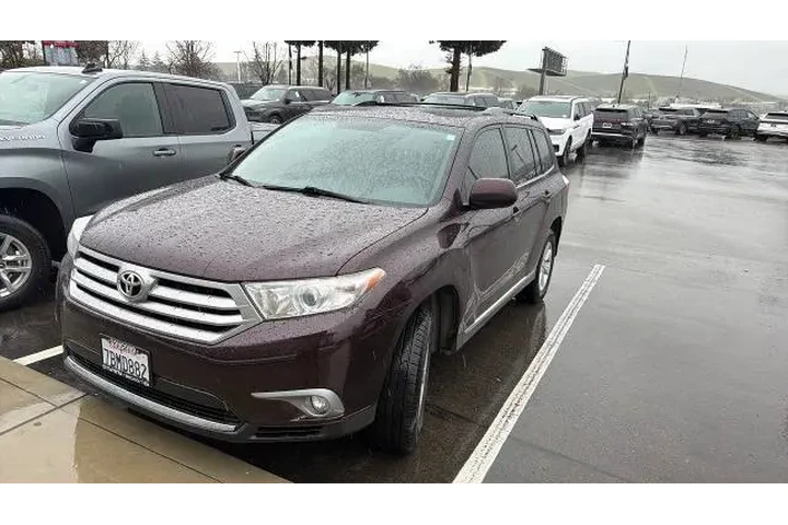 $12950 : Toyota Highlander 2013 AWD B image 1