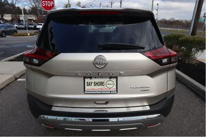 $25805 : Nissan Rogue 2022 AWD Platin image 7