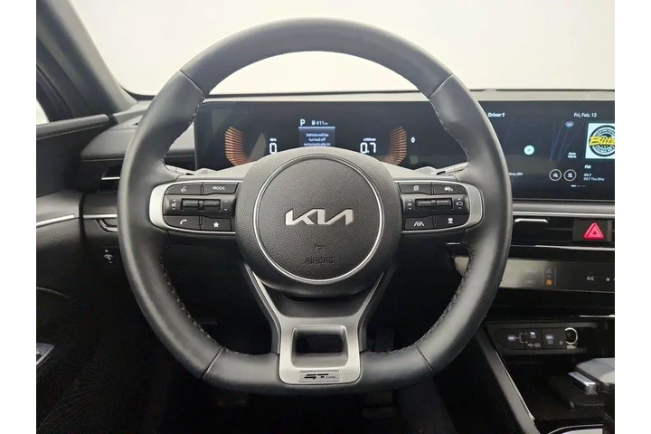 $28998 : Kia K5 2025 GT-Line 4dr Seda image 10