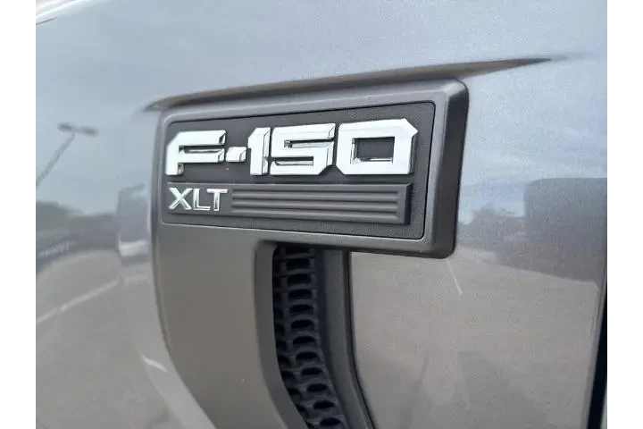 $40000 : Ford F-150 2022 4x4 XLT 4dr image 1