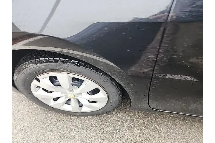 $14725 : Toyota Corolla 2016 LE 4dr S image 9