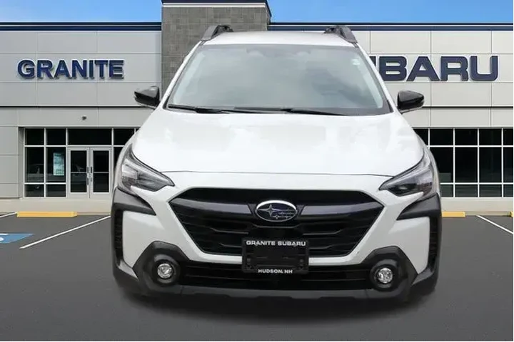 $27590 : Subaru Outback 2024 AWD Prem image 4