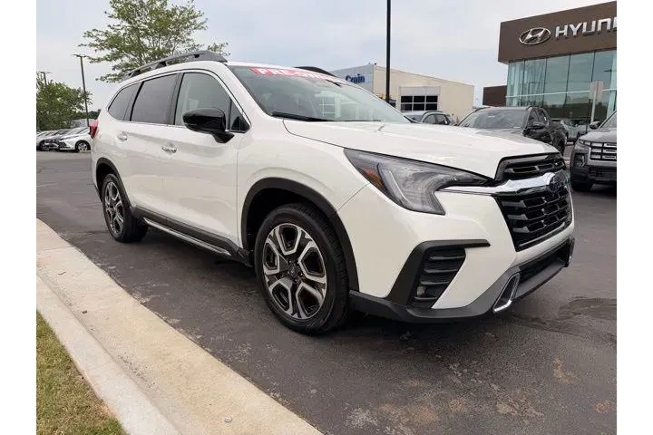 $38043 : Subaru Ascent 2024 AWD Touri image 2