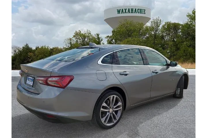 $21921 : Chevrolet Malibu 2024 LT 4dr image 5