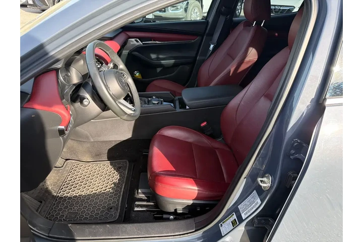 $23000 : Mazda Mazda3 Hatchback 2021 image 10