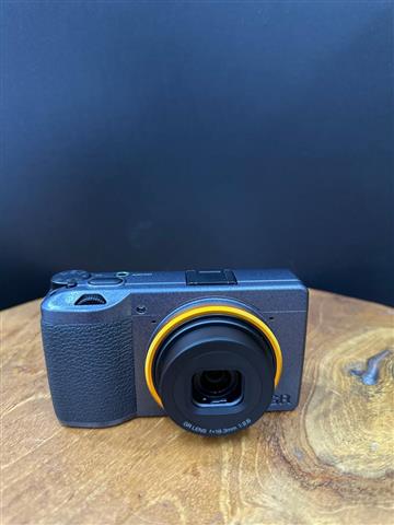 $1500 : Ricoh GRIII Street Edition image 4