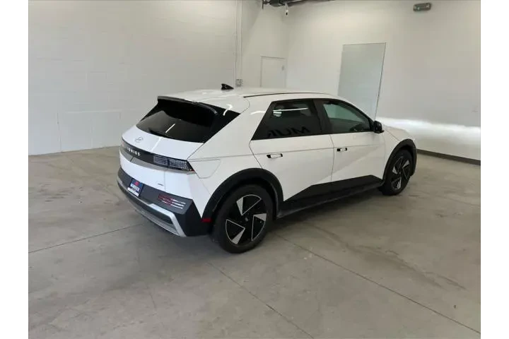 $37990 : Hyundai IONIQ 5 2025 AWD SE image 4