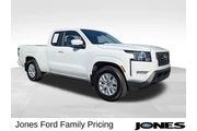 $26463 : Nissan Frontier 2024 4x2 SV thumbnail