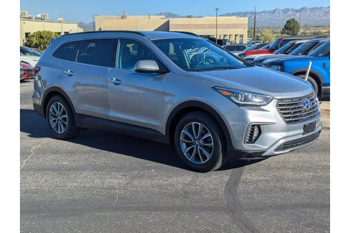 $17999 : Hyundai SANTA FE 2017 AWD SE image 1