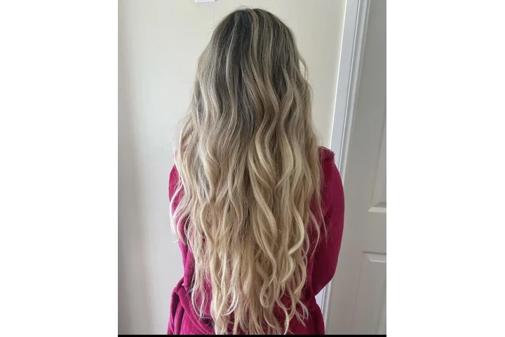 Extensiones de cabello image 5