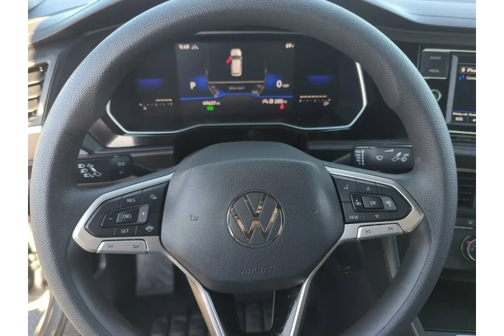 Volkswagen Jetta 2022 Sport image 9