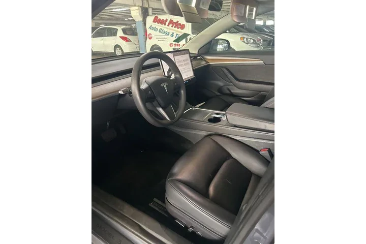 $25998 : Tesla Model 3 2023 4dr Sedan image 8