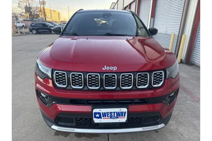 $22118 : Jeep Compass 2024 4x4 Limite image 4