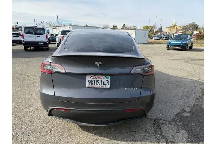 $30700 : Tesla Model Y 2023 AWD Perfo image 4