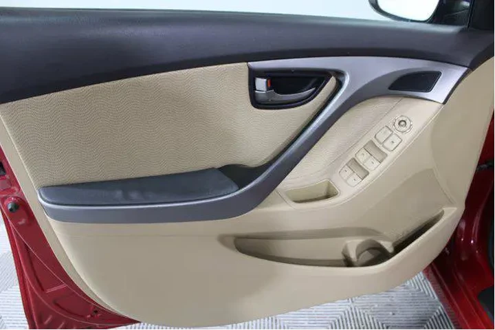$8900 : Hyundai ELANTRA 2013 Limited image 6