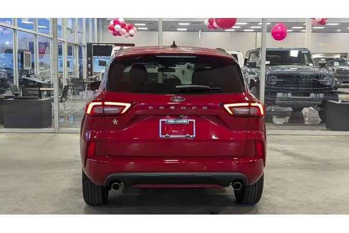 $19499 : Ford Escape 2023 ST-Line 4dr image 10