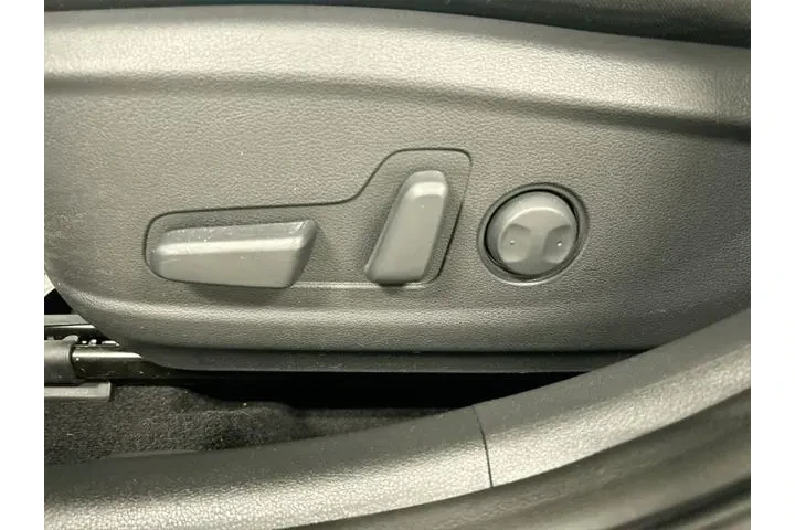 $22205 : Hyundai KONA 2023 AWD SEL 4d image 10