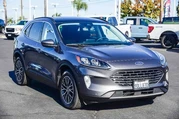$24550 : Ford Escape Plug-In Hybrid 2 thumbnail
