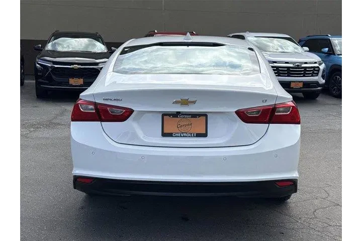 $19500 : Chevrolet Malibu 2025 LT 4dr image 4