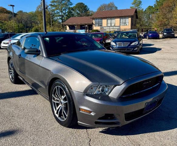 $8900 : 2013 Mustang V6 Premium image 3