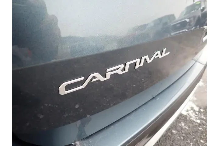 $30887 : Kia Carnival 2024 EX 4dr Min image 6