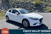 PRE-OWNED 2017 MAZDA3 TOURING