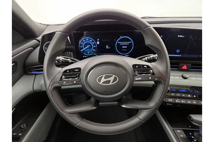 $24998 : Hyundai ELANTRA Hybrid 2025 image 2