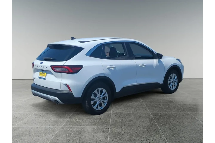 Ford Escape 2023 Active 4dr image 5