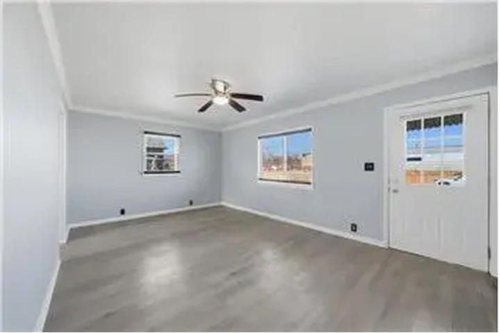 $1000 : Rental property with 2 bedro image 7