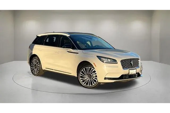 $27924 : Lincoln Corsair 2020 AWD Res image 1