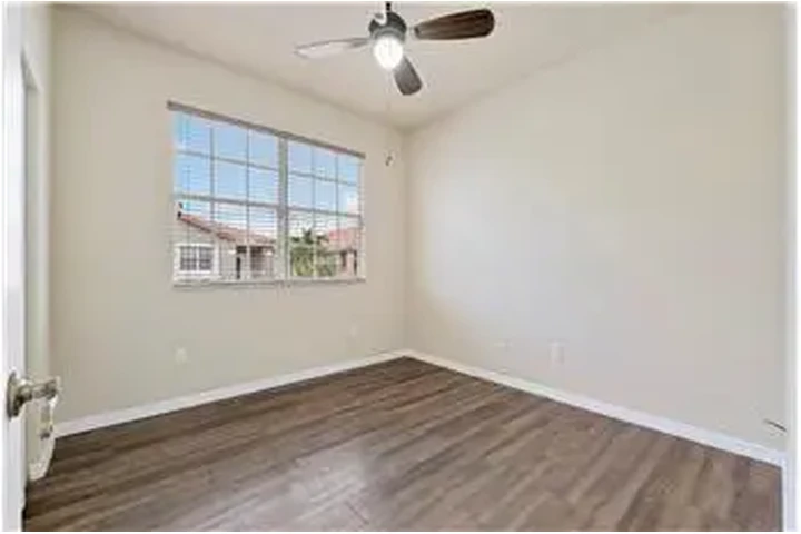 $2450 : Rental property with 2 bedro image 6