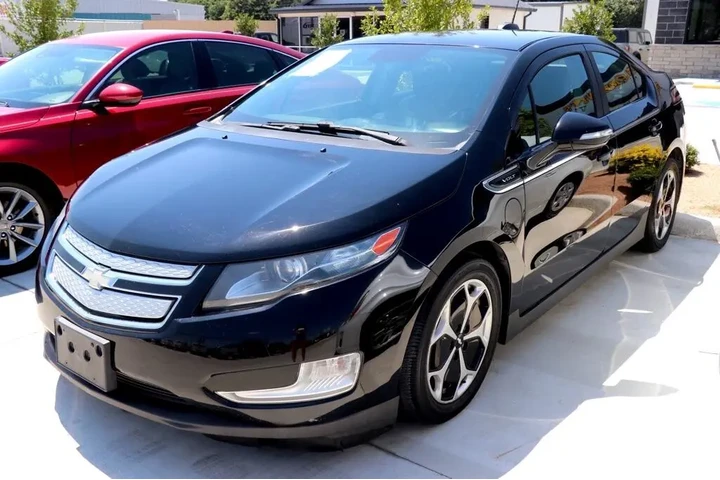 2015 Volt image 1