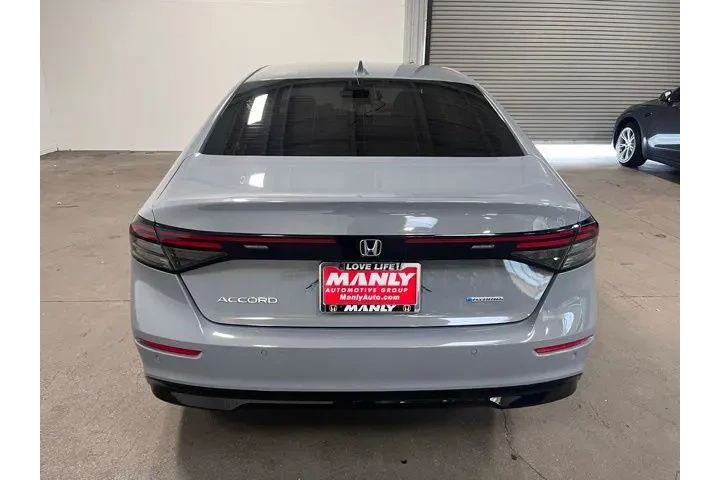 $24858 : Honda Accord Hybrid 2023 image 4