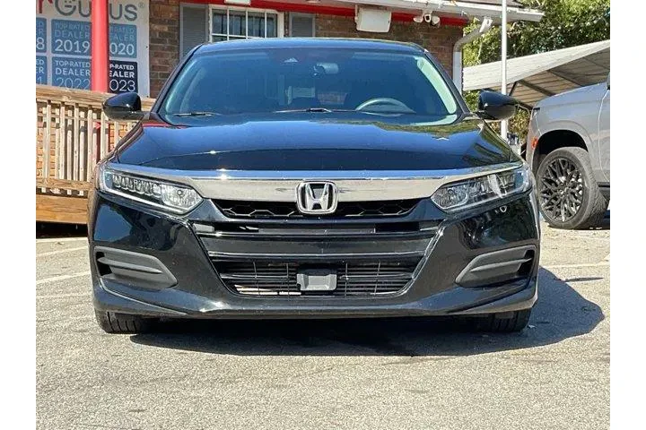 $14985 : Honda Accord 2020 LX 4dr Sed image 2