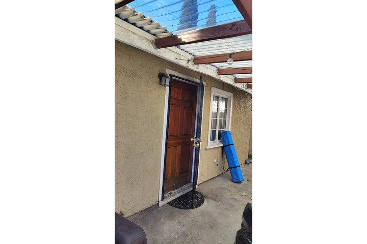 $1500 : Maywood Studio image 2